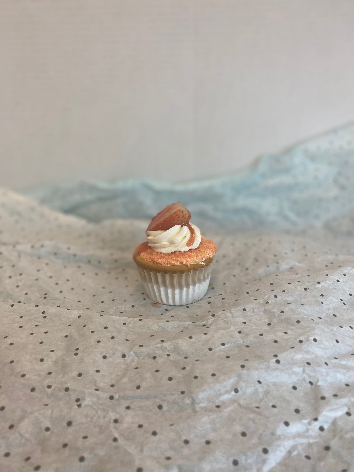 Strawberry Crunch Cupcakes